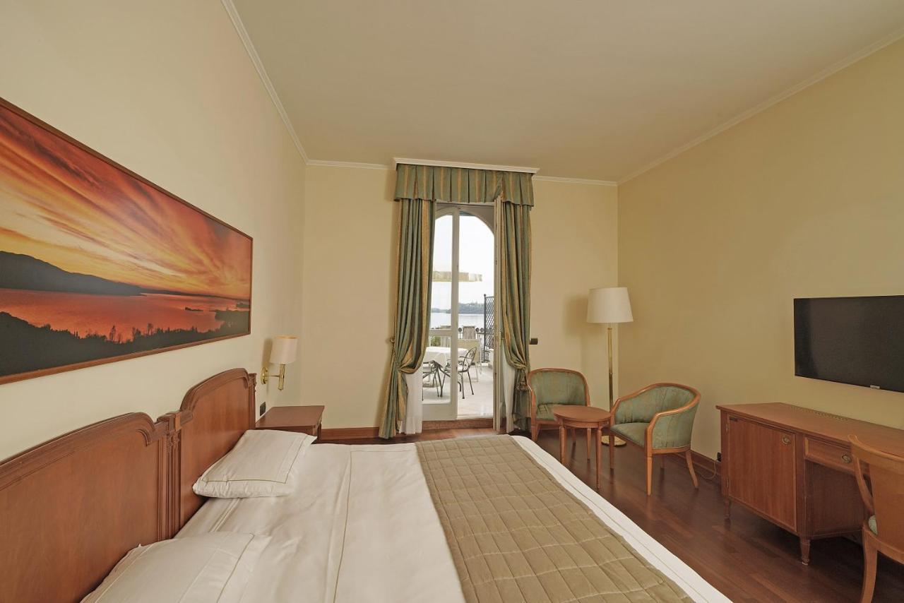 Hotel Savoy Palace Gardone Riviera Eksteriør bilde