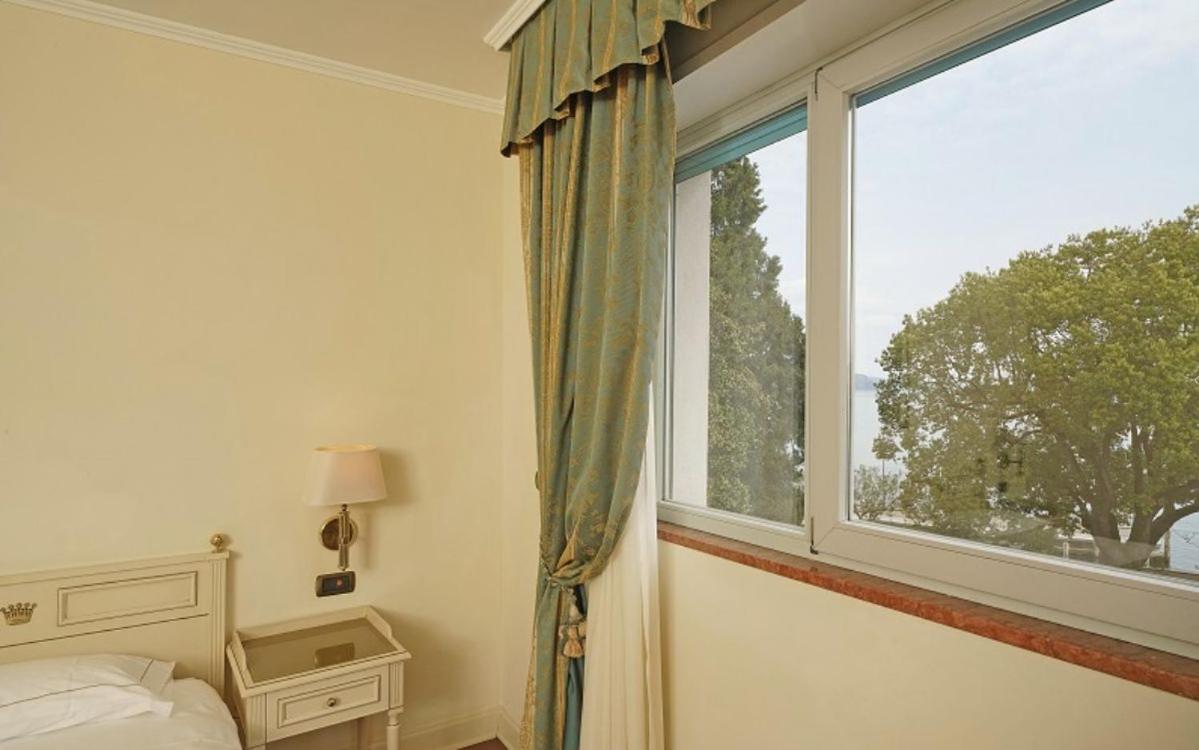 Hotel Savoy Palace Gardone Riviera Eksteriør bilde