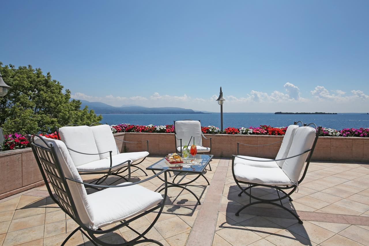 Hotel Savoy Palace Gardone Riviera Eksteriør bilde