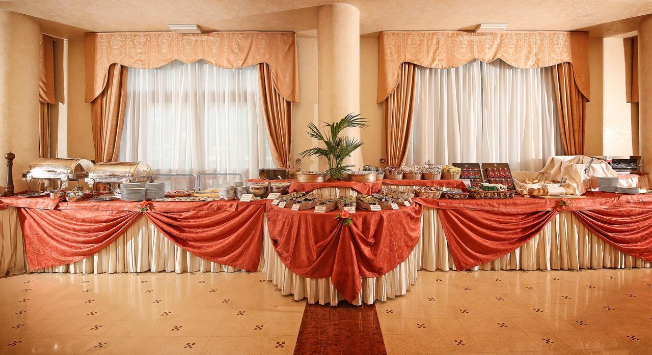Hotel Savoy Palace Gardone Riviera Eksteriør bilde