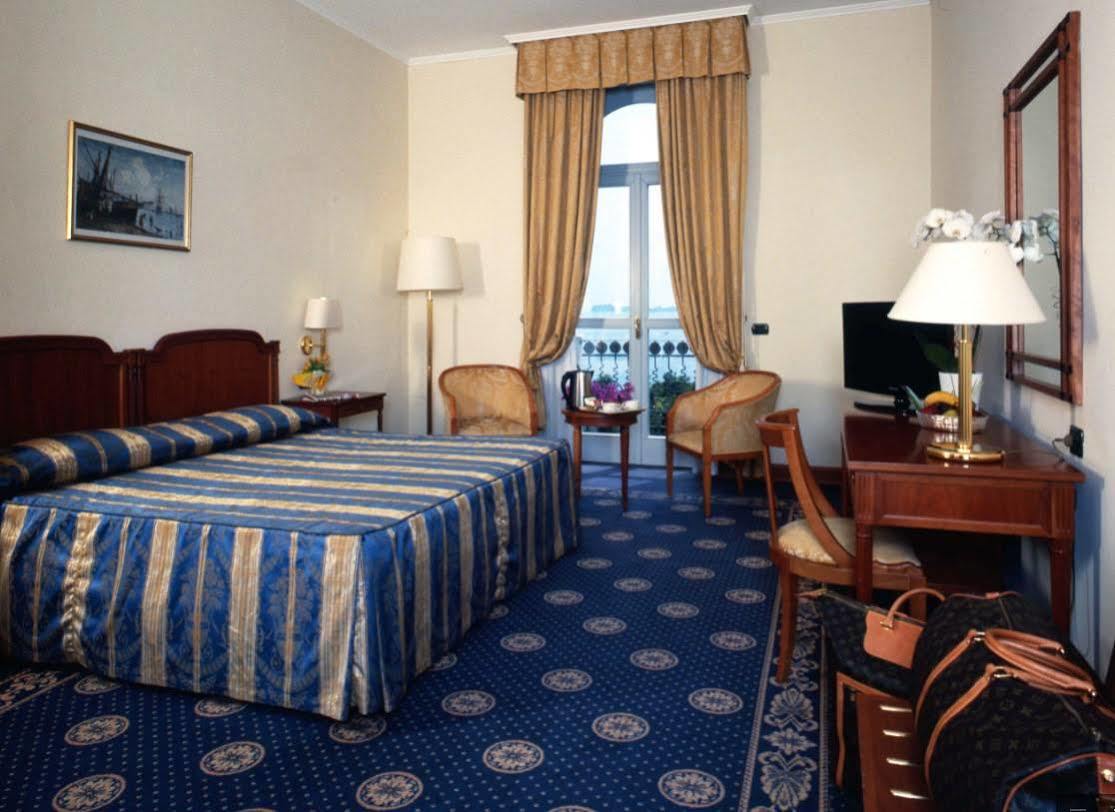 Hotel Savoy Palace Gardone Riviera Eksteriør bilde